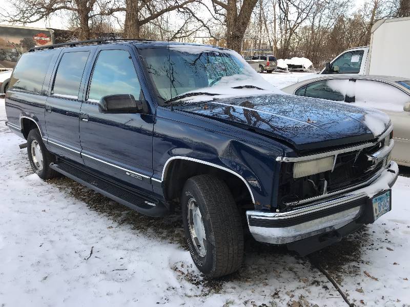 1999 Chevrolet Suburban LT 4x4