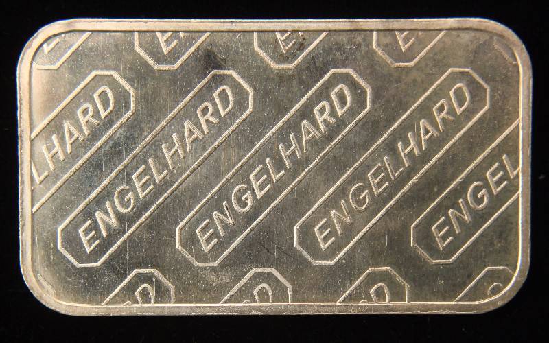 1 TROY OZ. .999 FINE SILVER BAR ENGELHARD WITH SERIAL#