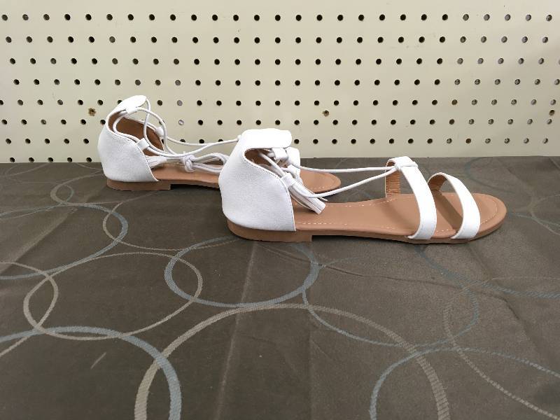 JCollect. WM Flat Lace-up Tass White 10, MSRP $54.99