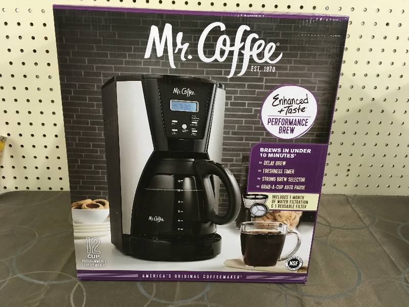 MR COFFEE COFFEE MAKER, MSRP $29.99