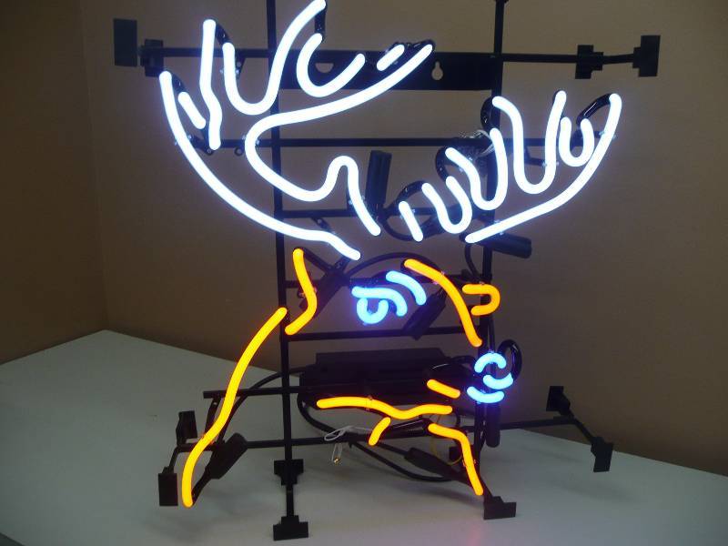 lot 17 image: DEER HEAD NEON - APPROX 16 BY 30 - DISPLAY, IN BOX - SEE PICTURES