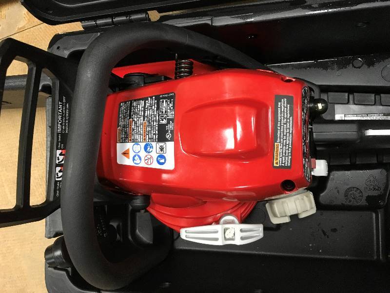 Homelite Chainsaw 16 in In working conditions