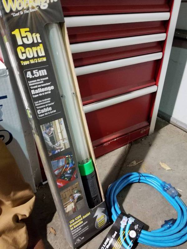 ProGlo Fluorescent 163 SJTW 15ft. Work Light & Sub-Zero 20ft. 123 SJEOW -58 Degree Cold Weather Cord