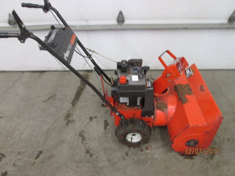 lot 11 image: Ariens Snow Blower