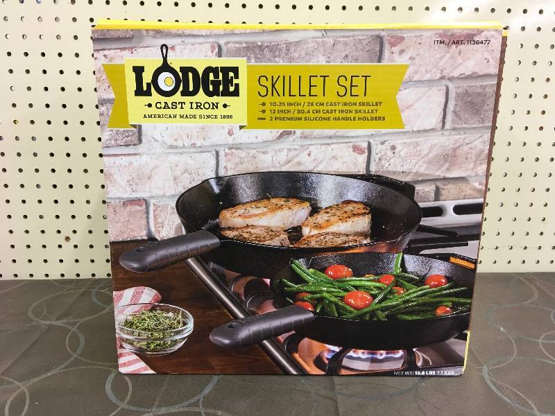 lot 38 image: LODGE 2PK CAST IRON, WHOLESALE PRICE $39.99
