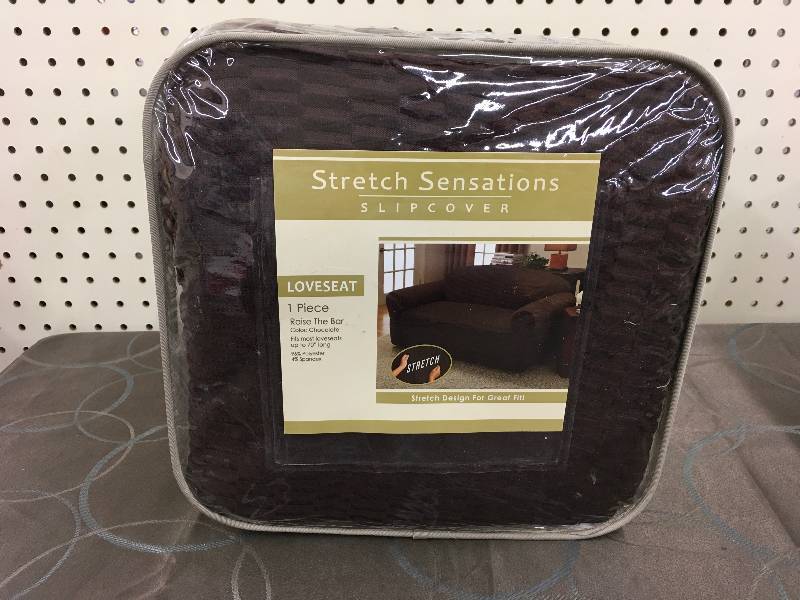 lot 55 image: RAISE THE BAR LOVESEAT STRETCH Chocolate, MSRP $89.99