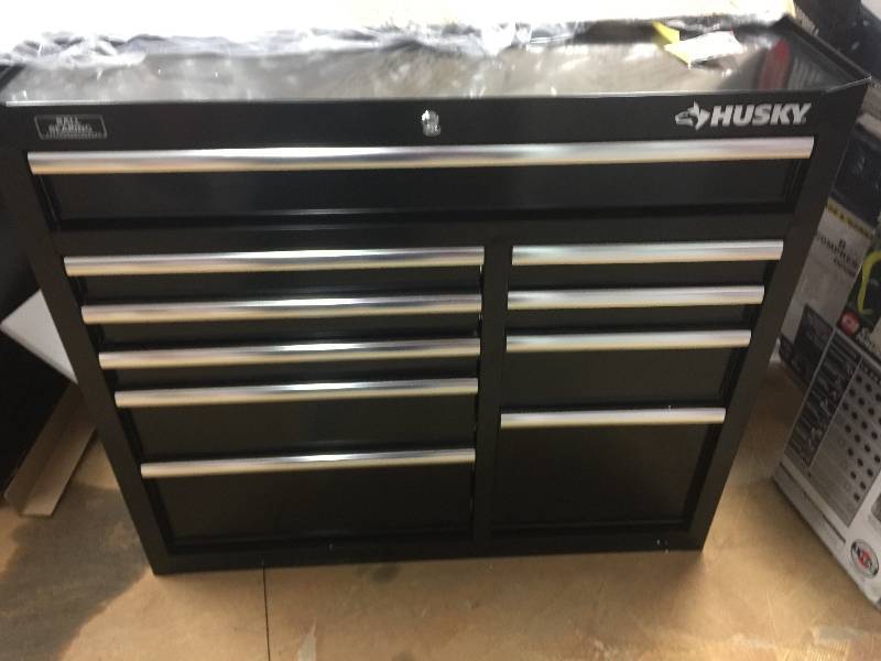 Husky 41 in. 10-Drawer Tool Cabinet open box never used