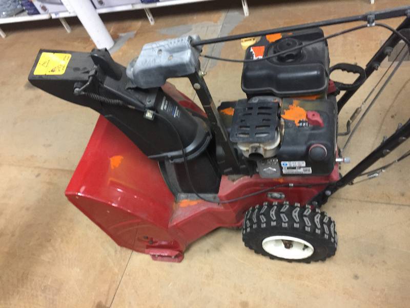 Toro Power Max 724 OE Snow Blower in working conditions | KX REAL DEALS ...