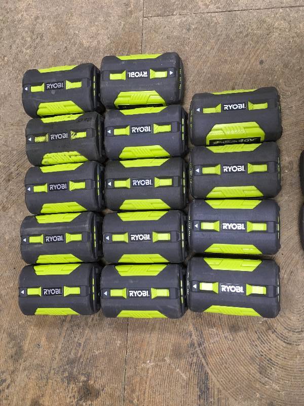 Lot of 40 volt batteries for parts or repair