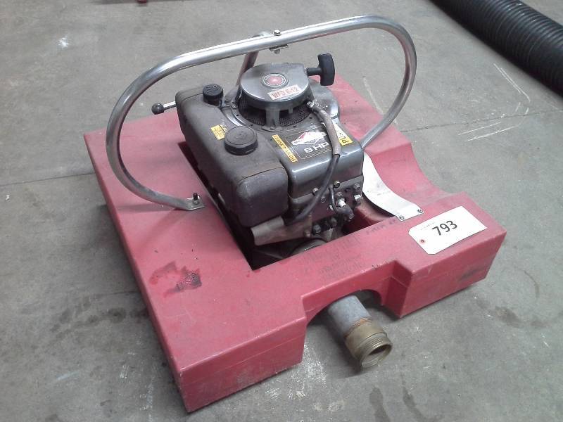 lot 793 image: Water Pump