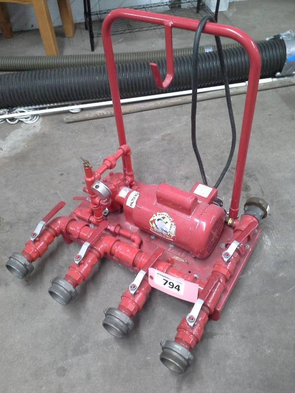 lot 794 image: Akron 4 Valve Hypro water Pump