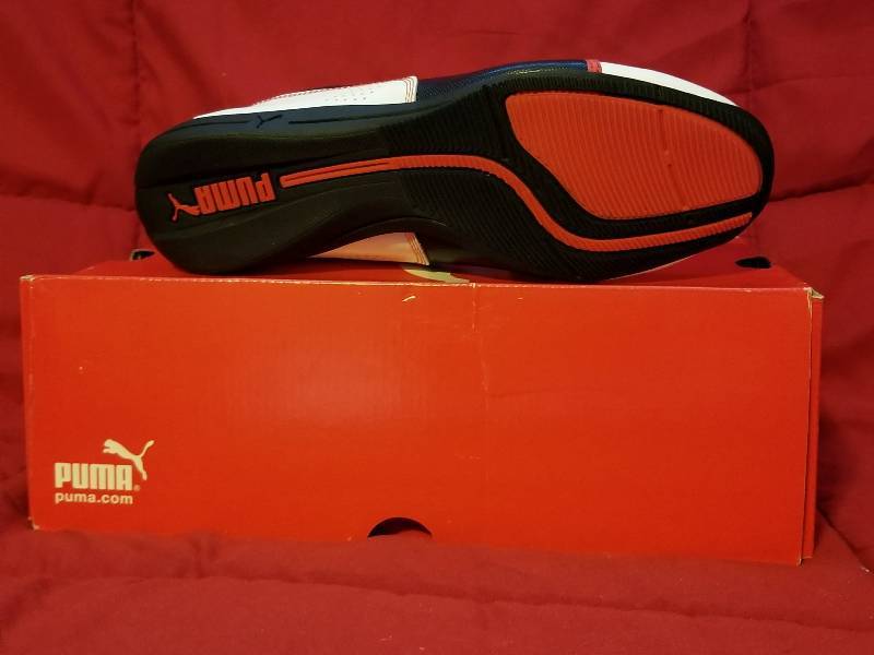lot 31 image: Puma Shoes
