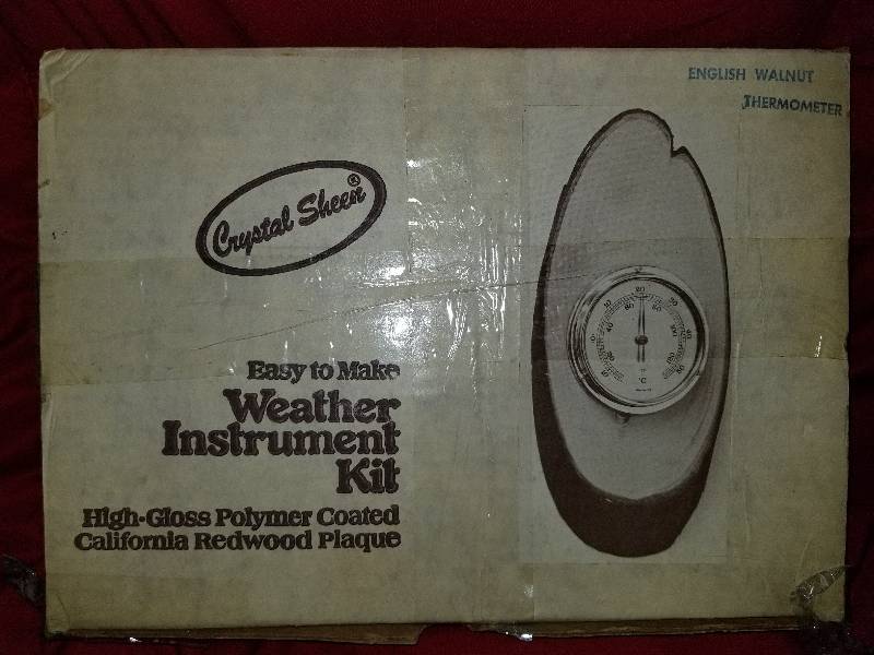 lot 2 image: Weather Instrument Kit