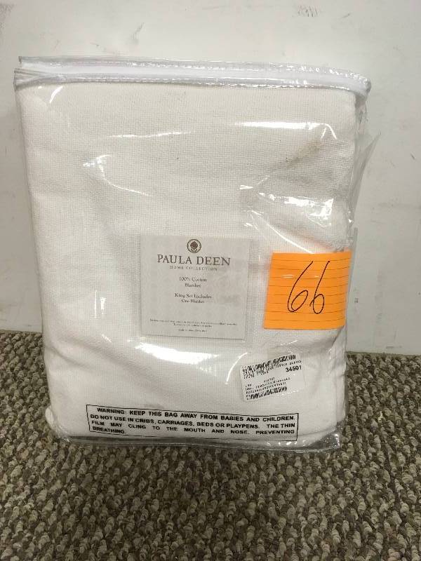lot 66 image: Paula Deen Home Collection Blanket King Set Includes - One Blanket open box never used