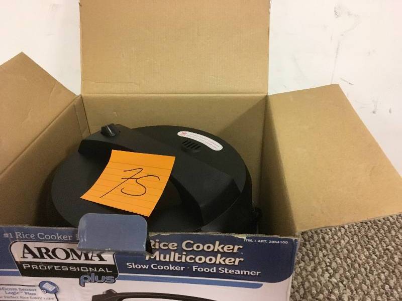 lot 75 image: Aroma Professional Plus Rice Cooker Multicooker -Slow Cooker - Food Steamer in Worki ng conditions