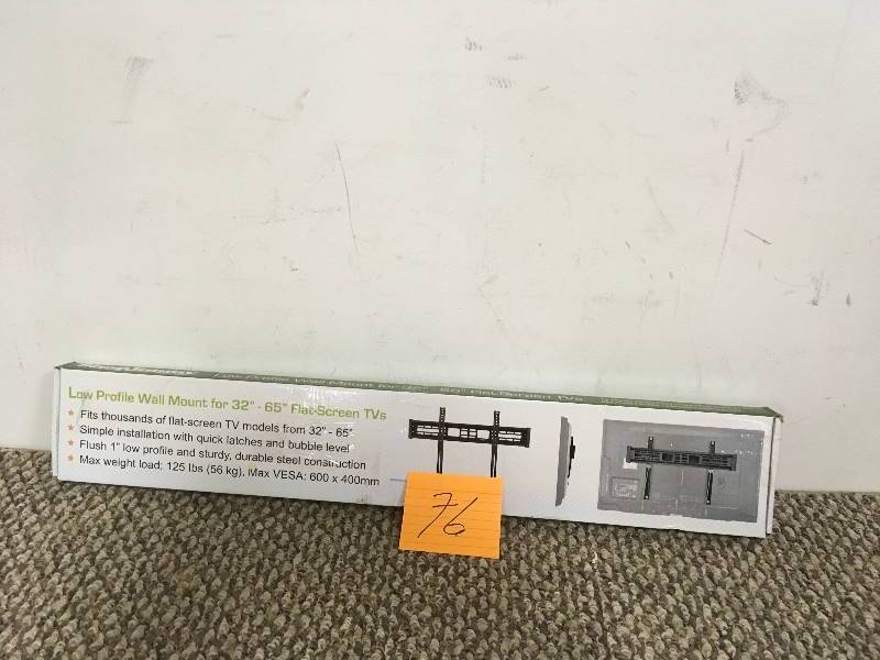 lot 76 image: Universal Wall Mount for 32 - 65 Flat-Screen TVs open box never used