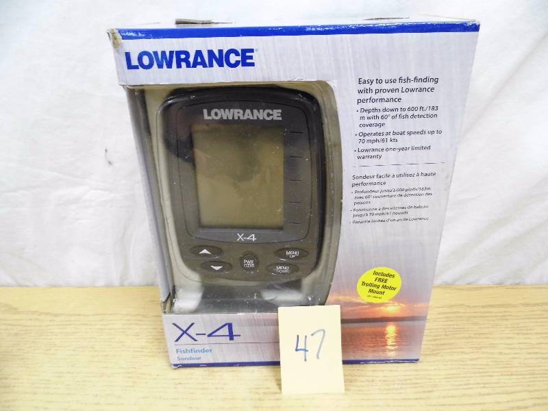 lot 47 image: Lowrance Fish Finder