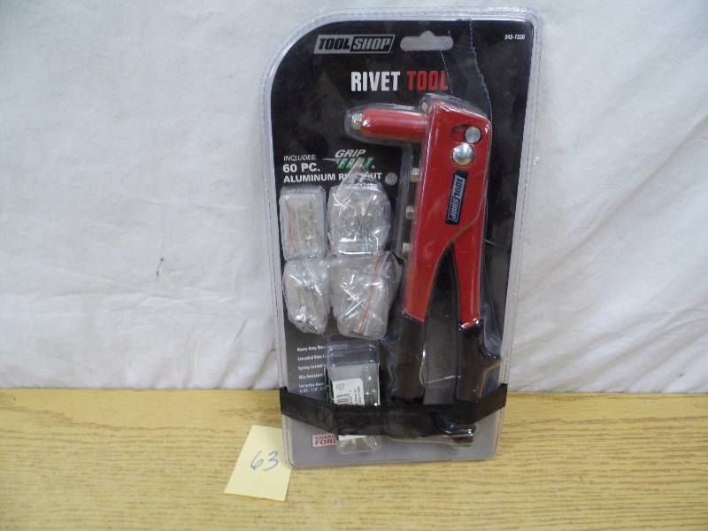 lot 63 image: Rivet Tool