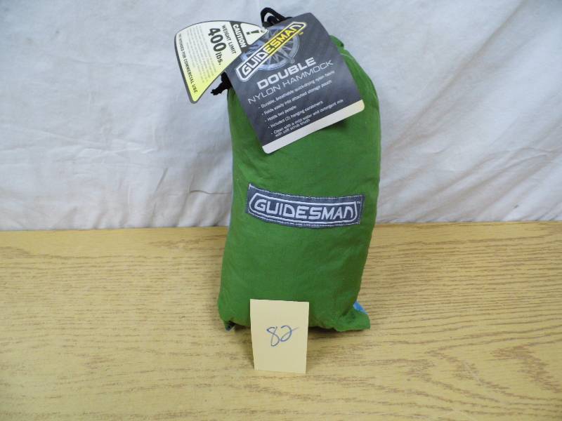 lot 82 image: Guidesman Double Nylon Hammock
