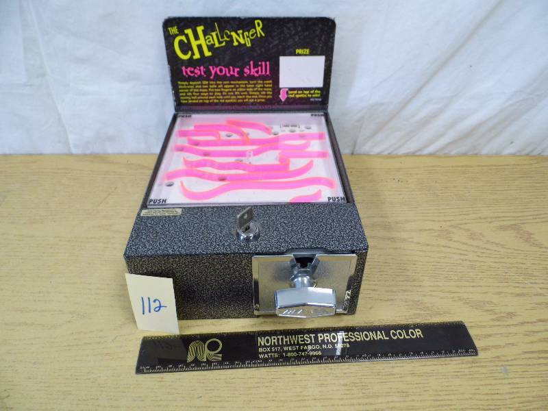 lot 112 image: The Challenger Test Your Skill Bar Game