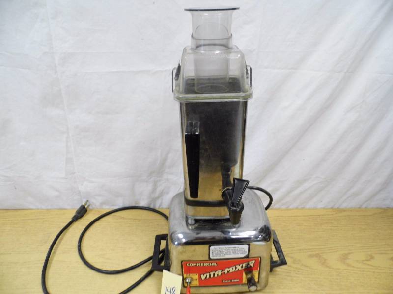 lot 148 image: Vita Mix Maxi 4000 Professional - Hand Mixer