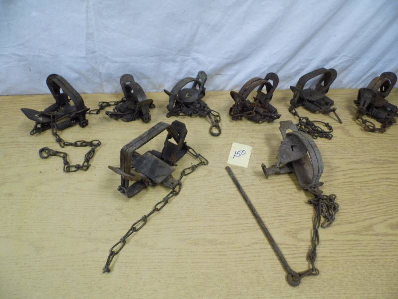 lot 150 image: Small Game Traps
