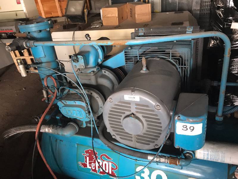 LEROI AIR COMPRESSOR