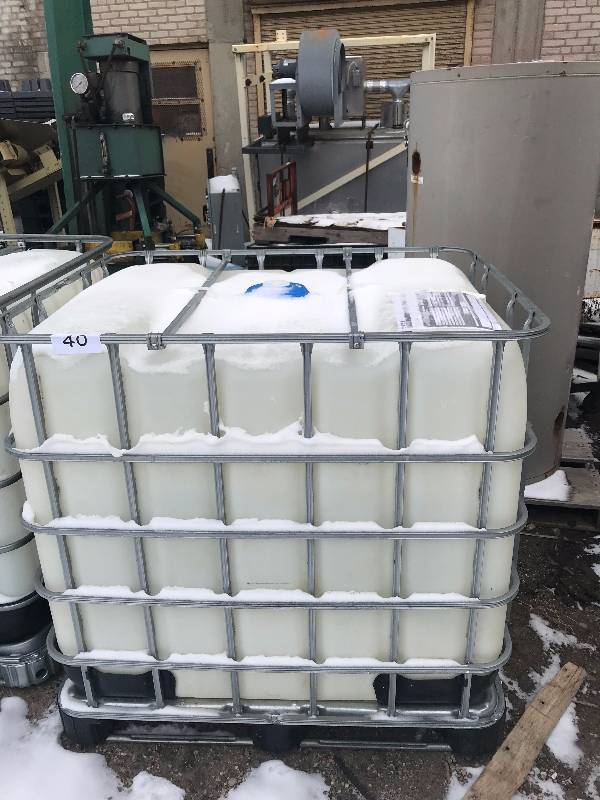 POLY FLUID TANK