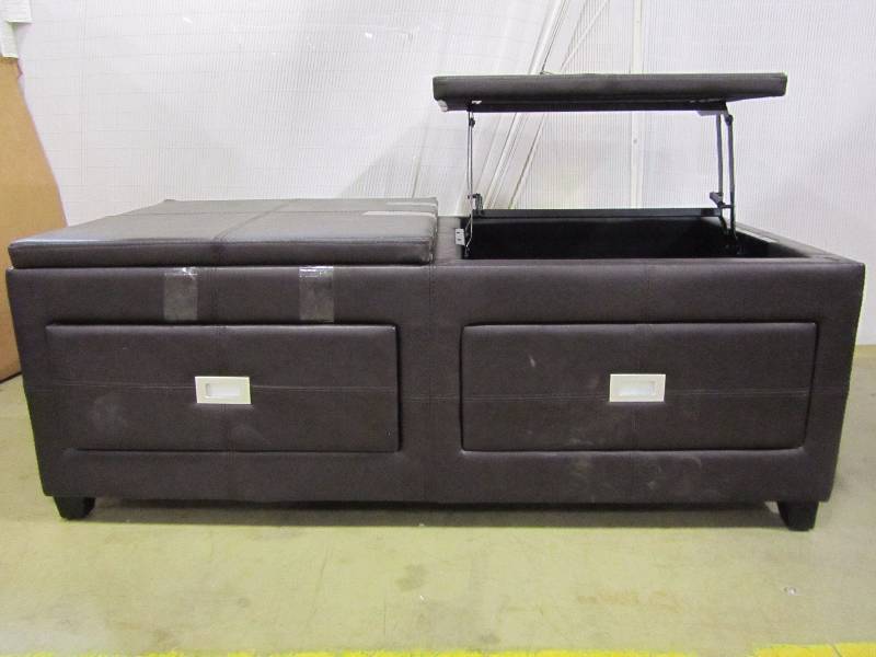 lot 27 image: Ottoman