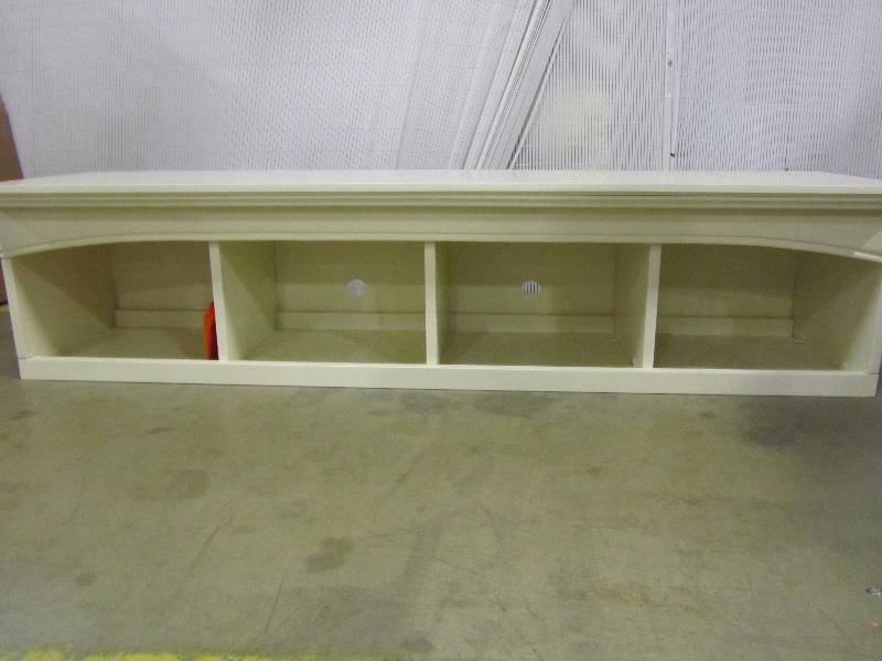 lot 40 image: Home Decorators Collection Edinburgh 13.5 in. H x 57 in. W Modular Center Bridge in Ivory