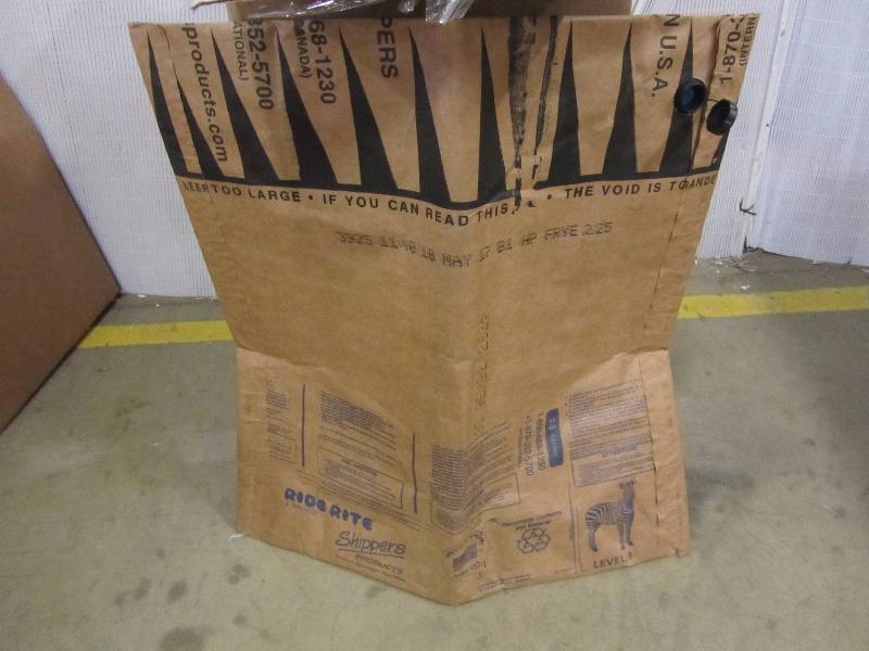 lot 59 image: Ride Rite reusable shipping airbags (x13)