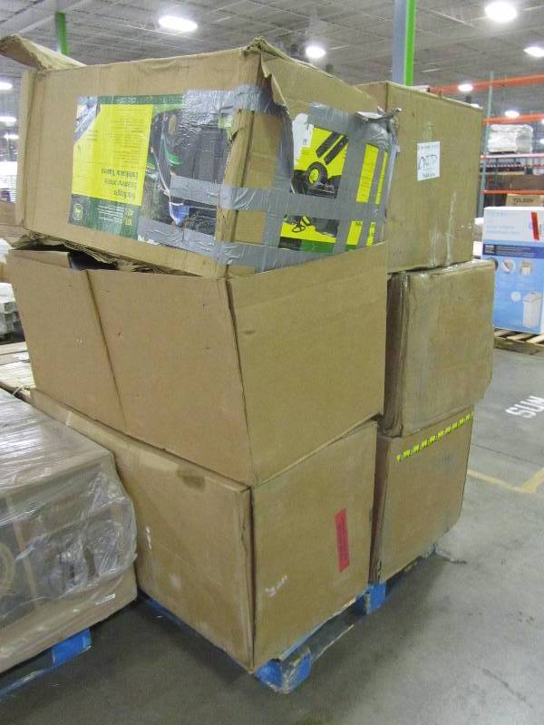 lot 74 image: pallet of baggers