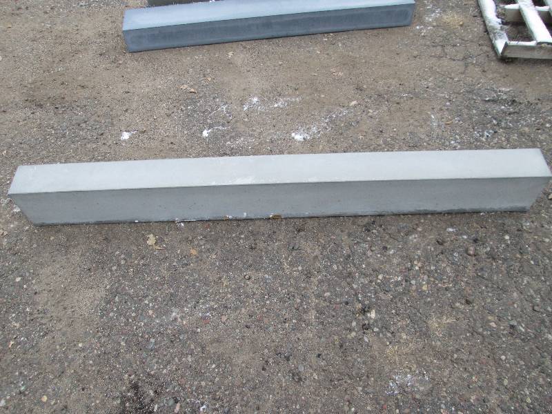 Rectangular Gray Concrete Mantle  Garden curb