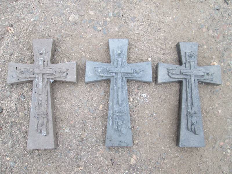 Set Of (3) Cross & Nails Concrete Paver  Yard Art  Wall Hanging