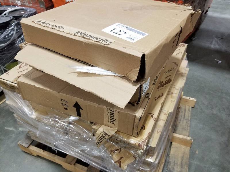 lot 127 image: Lot of (3) Boxes of Johnsonite Hunter Green Cove Molding