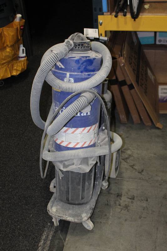 lot 5 image: Pullman Ermator National Commercial Floor Buffer