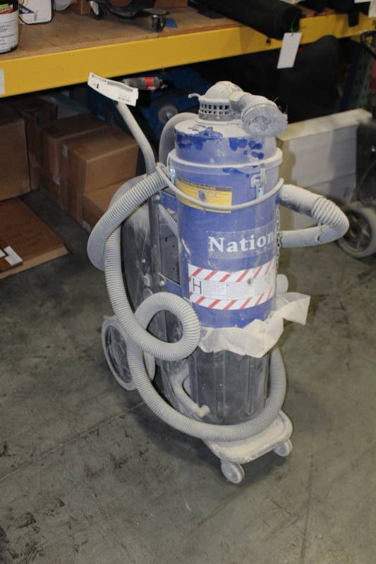 lot 4 image: Pullman Ermator National Commercial Floor Buffer