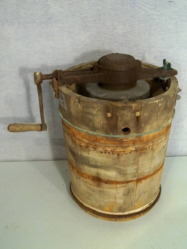 Ice Cream Maker