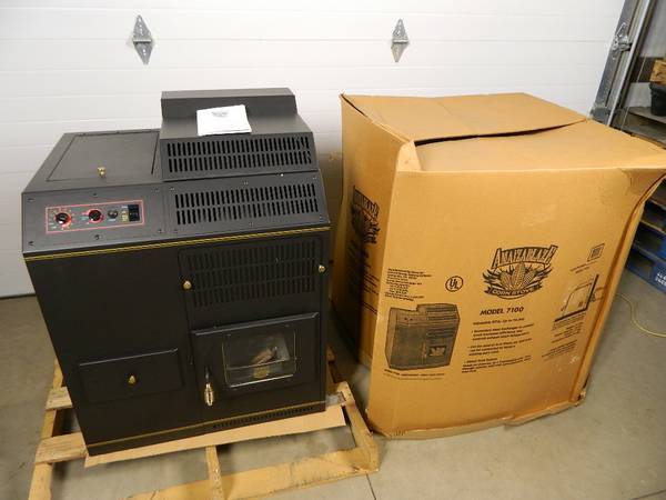 NEW Amaizablaze Model 7100 Corn Stove 70K BTU | BRAND NEW Corn Burning  Stoves - 3 Different Sizes - New In Box | K-BID