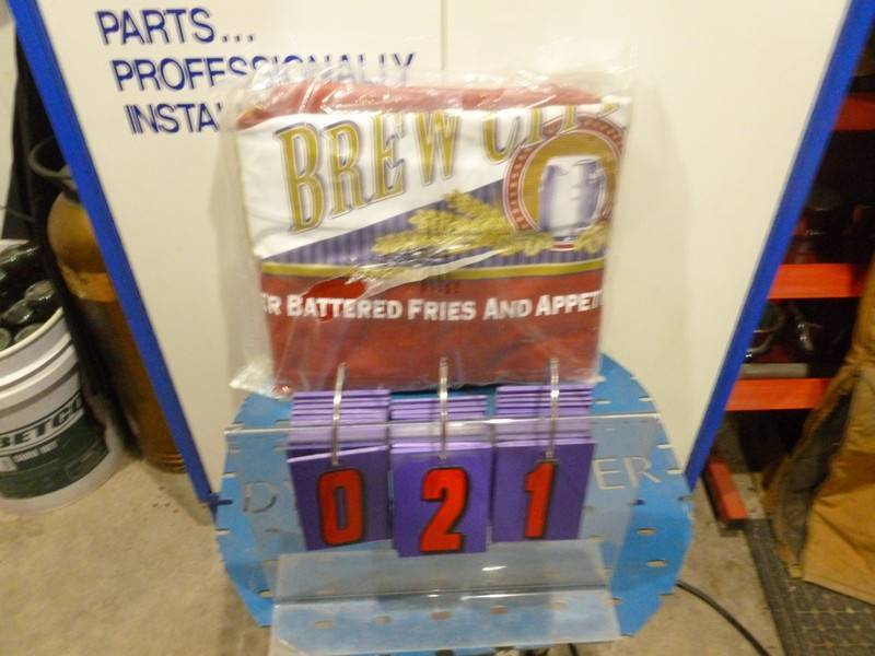 SnS Auctions # 297 Sporting goods, Beers signs & Misc.
