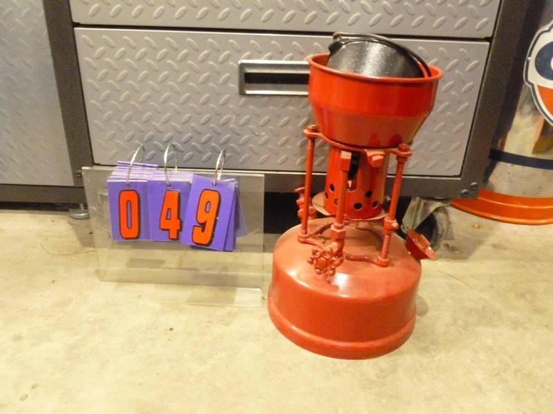 SnS Auctions # 297 Sporting goods, Beers signs & Misc.