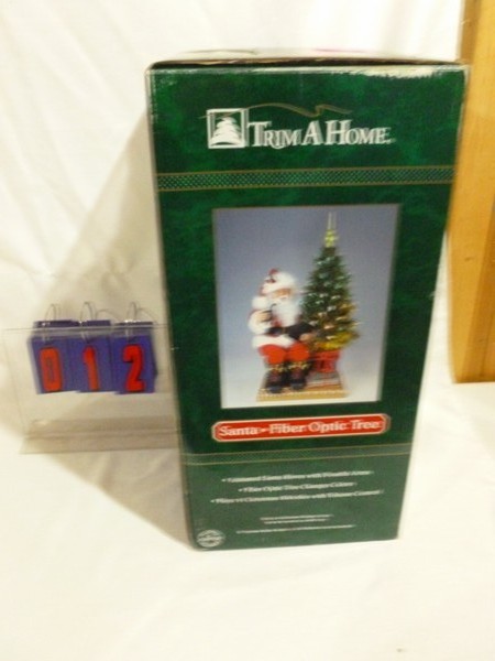 SnS Auctions # 298 Christmas animated figures & displays.