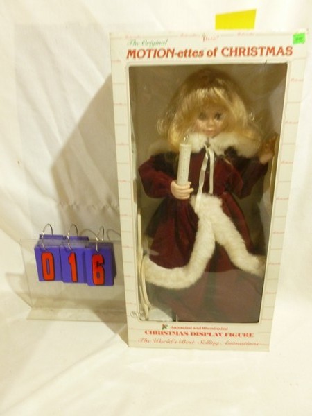 SnS Auctions # 298 Christmas animated figures & displays.