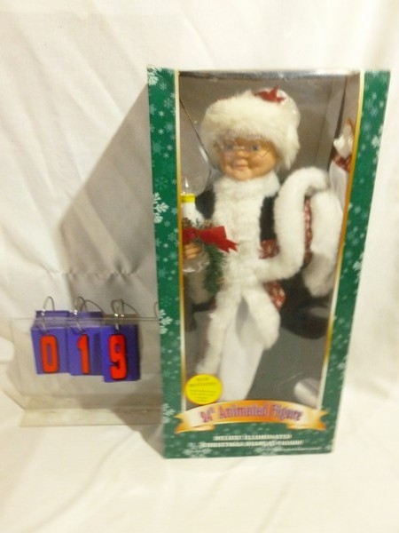 SnS Auctions # 298 Christmas animated figures & displays.
