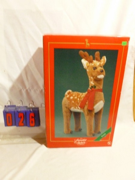 SnS Auctions # 298 Christmas animated figures & displays.