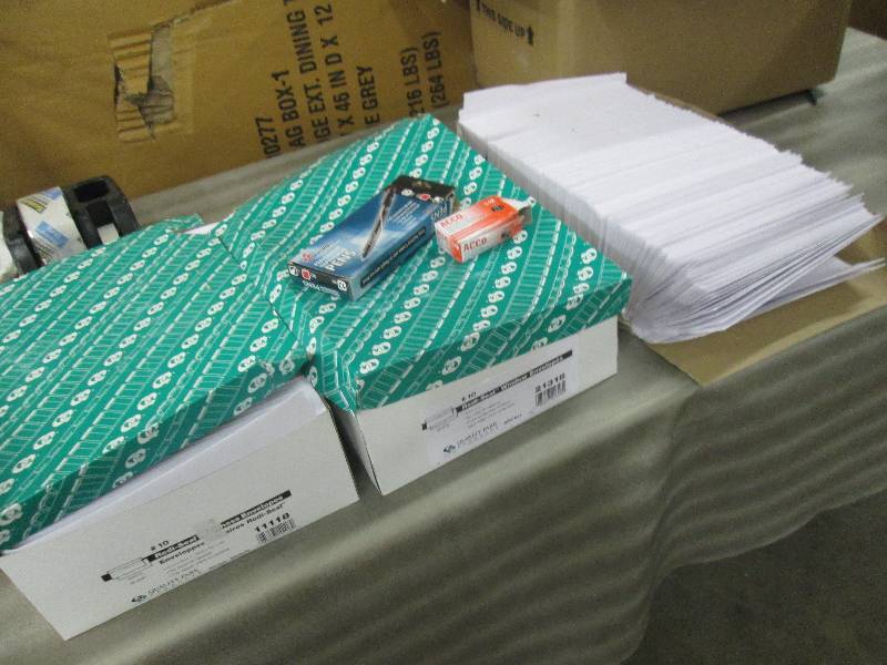 2 Boxes of 500 Redi Seal Window #10...