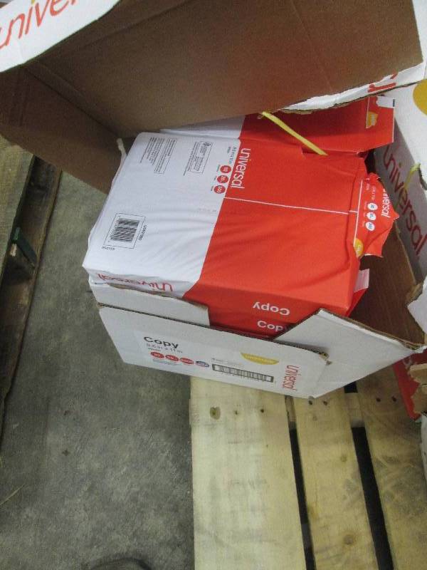 Case of Universal 20 lb 8.5x11 Prin...