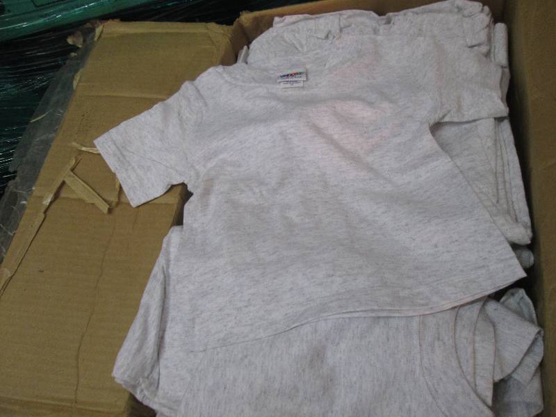 Large Case of Size 2T Grey 100% Cot...