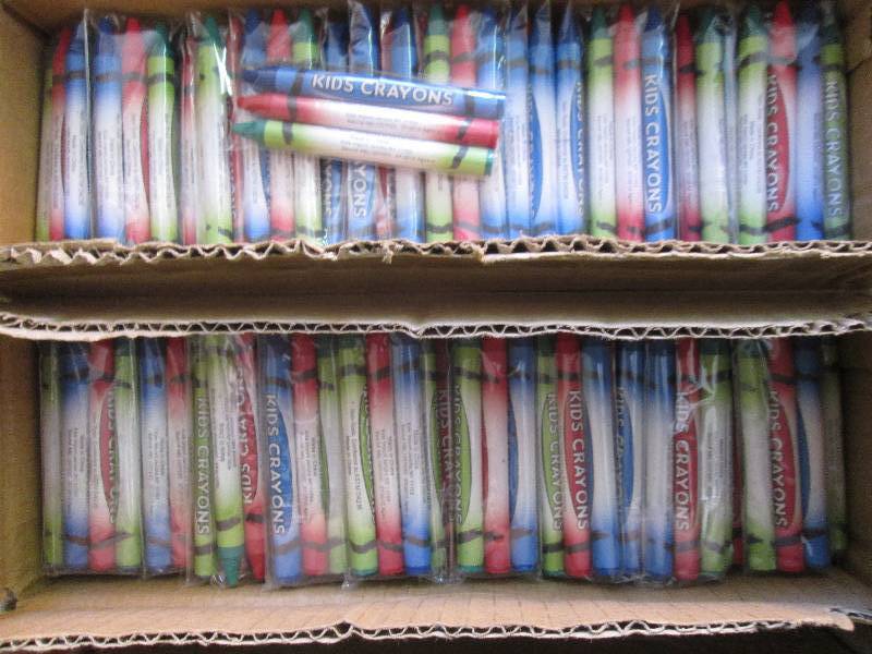 Large Lot of 3pks Kids Crayons...