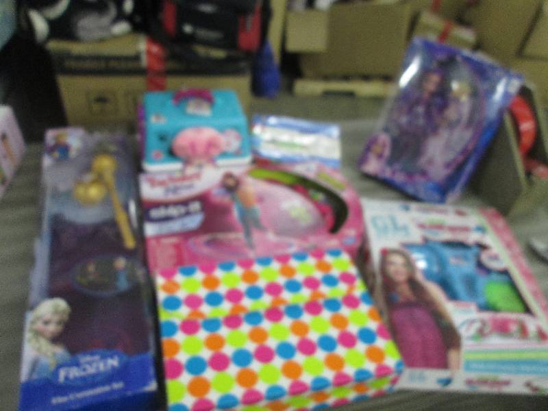 Assorted Games & Toys...
